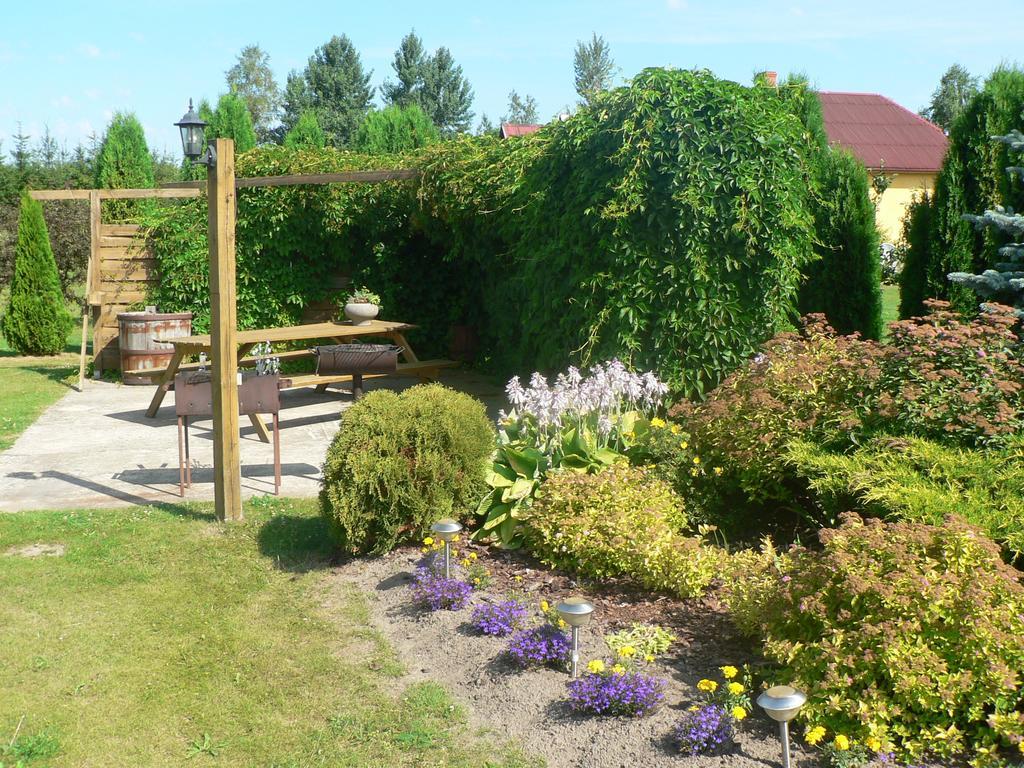 Guest House Podnieki Ventspils Extérieur photo