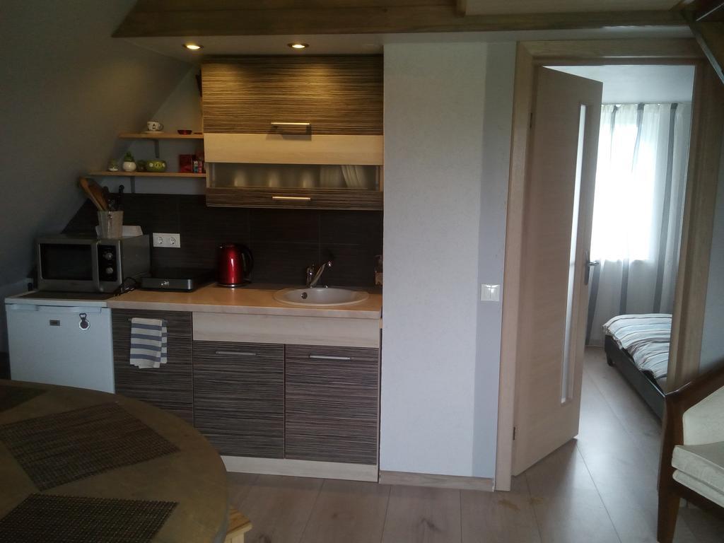 Guest House Podnieki Ventspils Extérieur photo