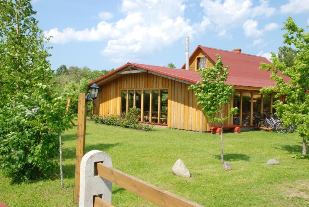 Guest House Podnieki Ventspils Extérieur photo