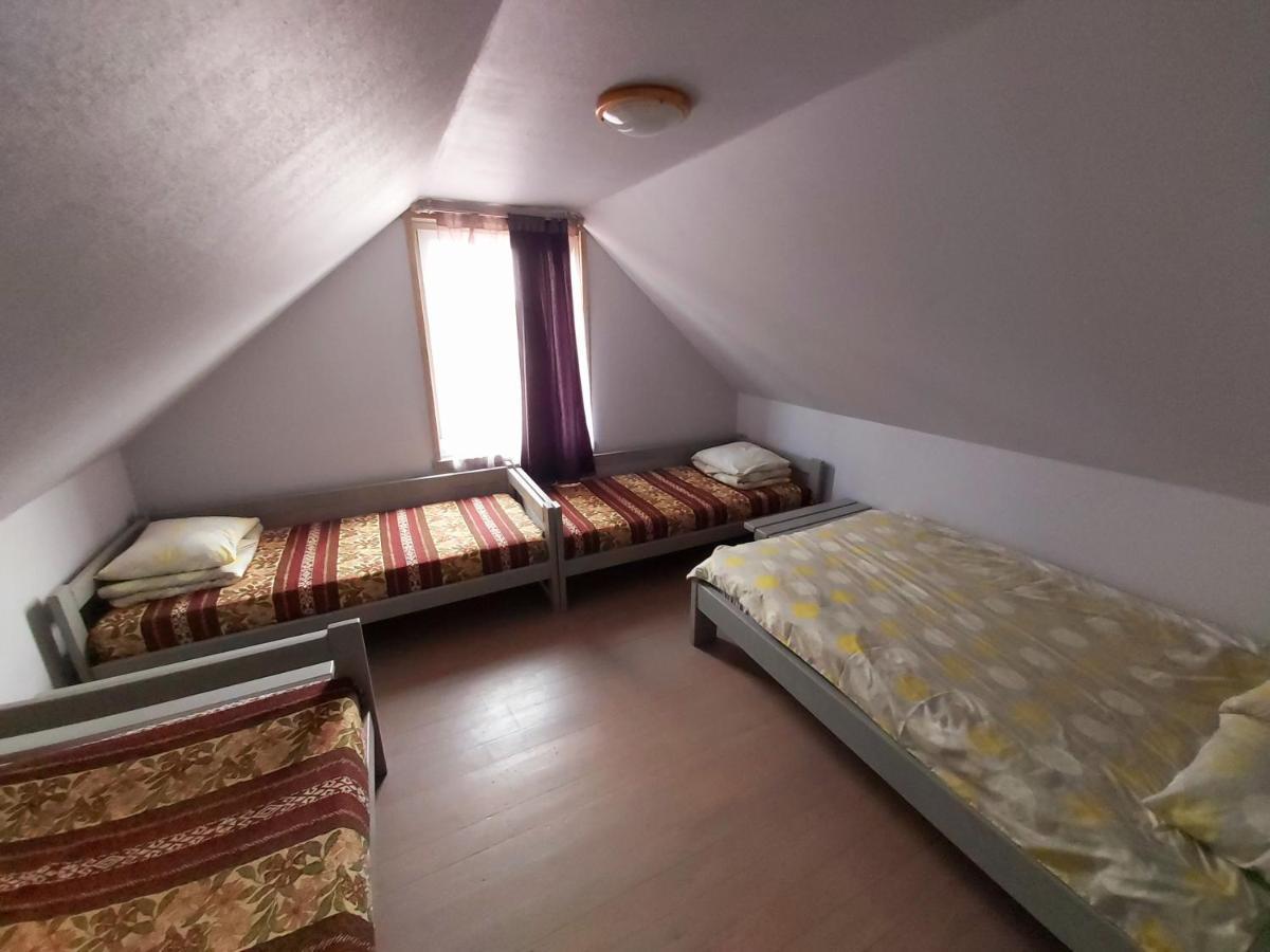 Guest House Podnieki Ventspils Extérieur photo